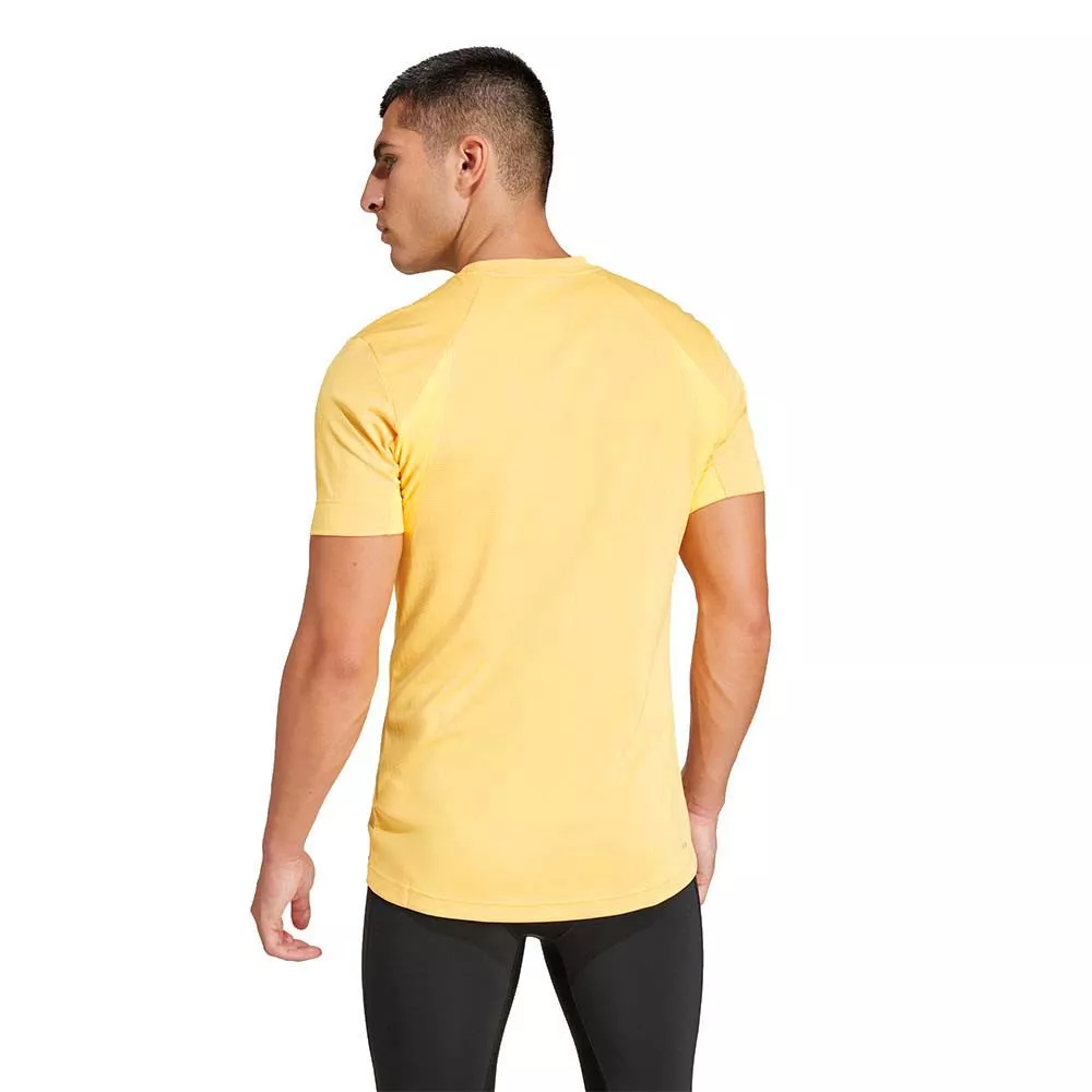 T-shirt Adidas FreeLift giallo