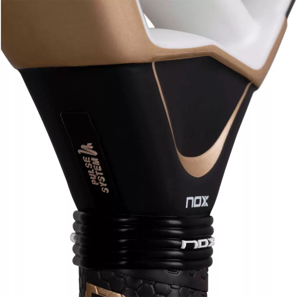 Racchetta Nox AT10 Genius 18K Alum 2025