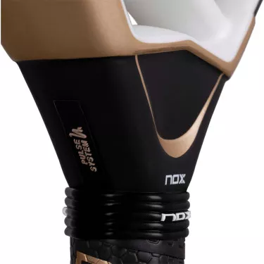 Racchetta Nox AT10 Genius 18K Alum 2025