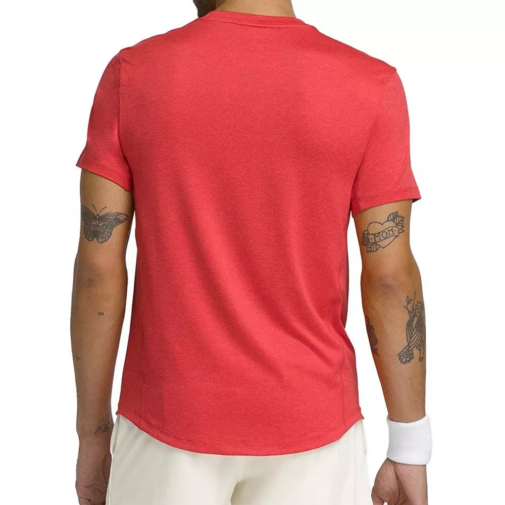 T-shirt Wilson Everyday Performance Uomo Infrared: Energia Pura in Campo!