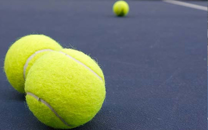 Perch&eacute; le palline da tennis sono gialle?